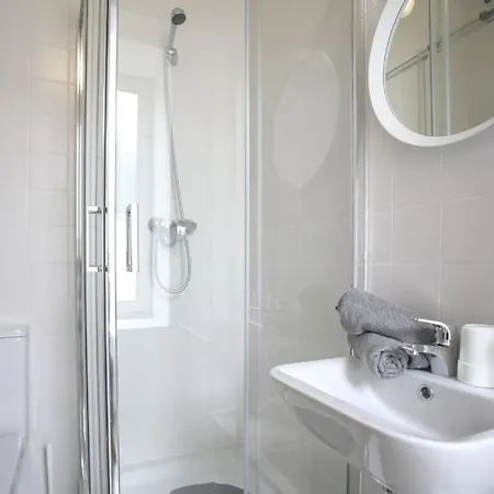 Place Of Moments Urban-suites Guest house