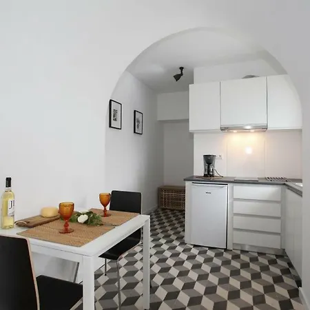 ゲストハウス Place Of Moments Urban-suites ポンタ・デルガダ