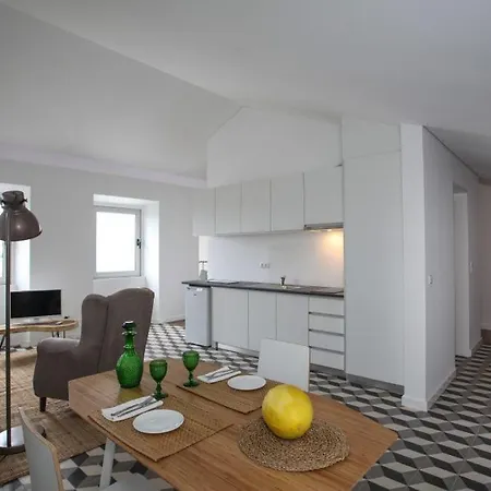 Place Of Moments Urban-suites 3* Ponta Delgada