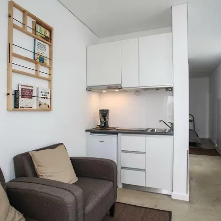 Place Of Moments Urban-suites Pensjonat Ponta Delgada