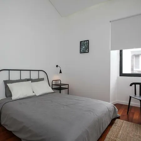 Place Of Moments Urban-suites Pensjonat Ponta Delgada